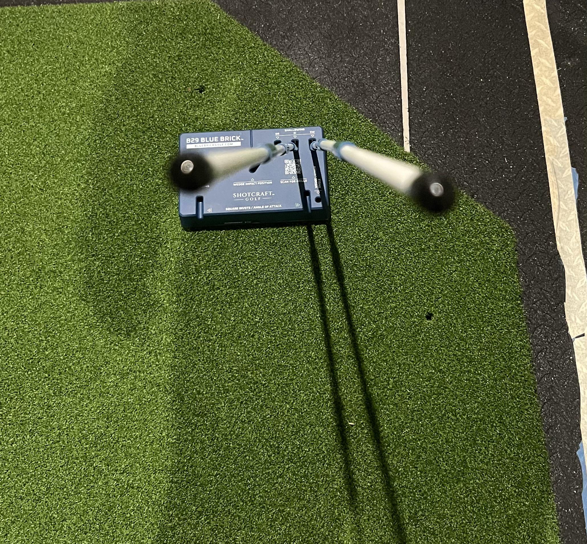 Blue Brick showing two alignment sticks with nearly identical angles