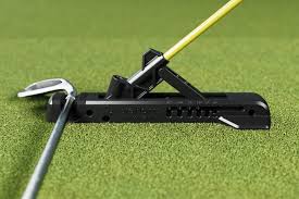 Close-up of Pureplane Pro Gen 3 showing club anchoring method